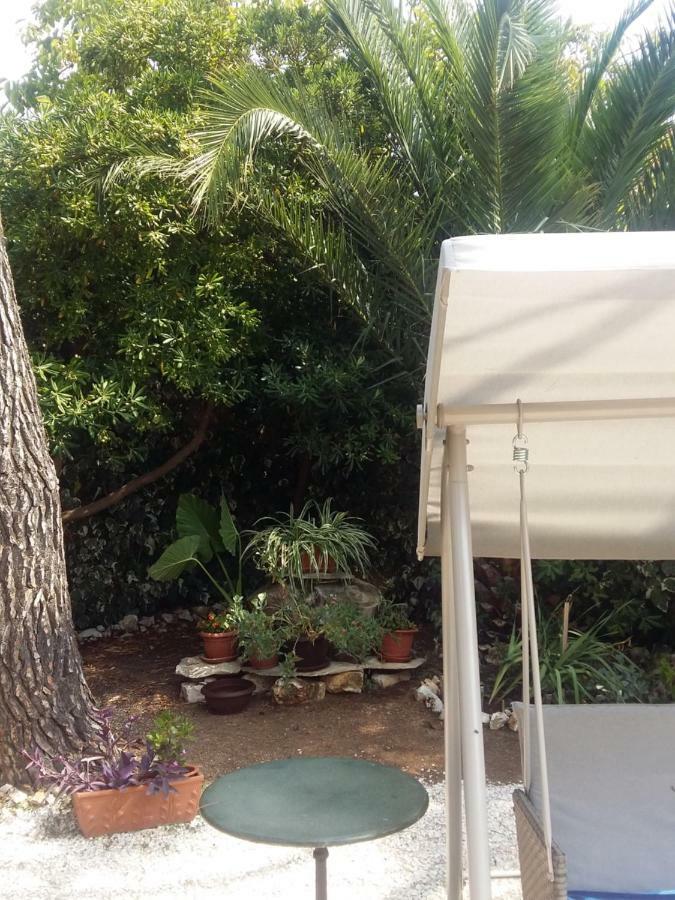 Appartamento Manda Ljubetic Sutivan Esterno foto